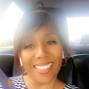 Meet your Posher, Stacey